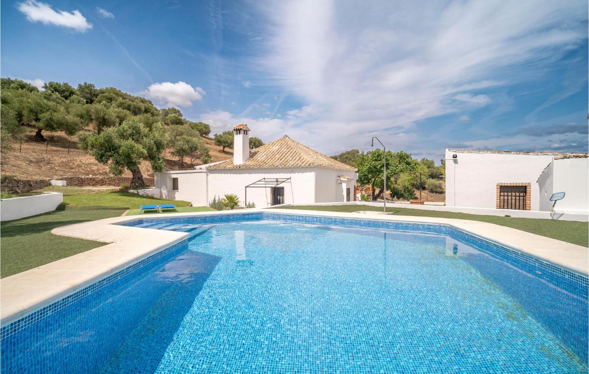 Beautiful Home In Algar With Indoor Swimming Pool 외부 사진